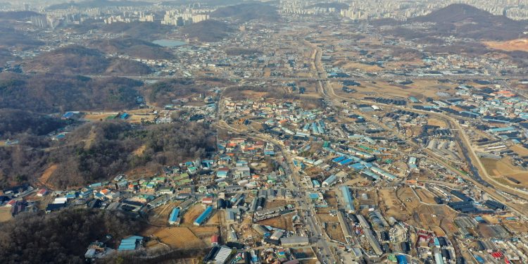 LH직원만? 광명시흥만?…6개 신도시 전수조사, 국토부도 타깃