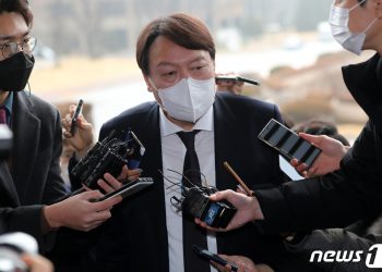 윤석열 “중수청, 민주주의 허울 쓴 법치말살…직 걸겠다”