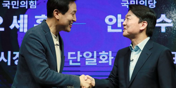 오세훈·안철수 양자회동 ‘불발’…”여론조사 상황 감안”