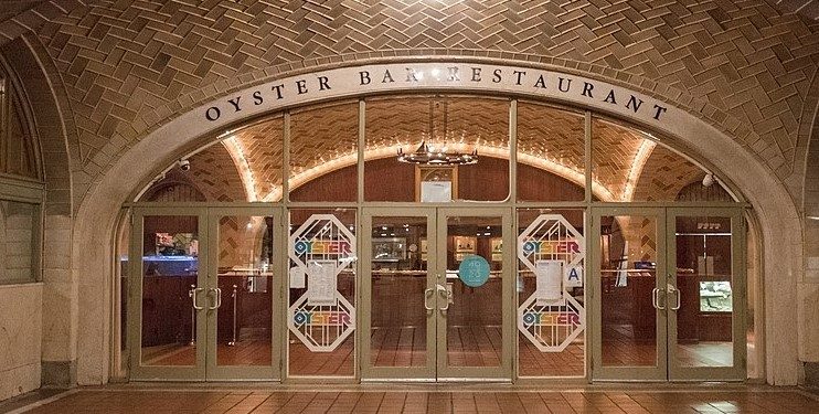 [조성관의 세계인문여행] 프랑스 남자가 섹스를 잘하는 이유는 이것 때문?