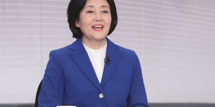 한변, 박영선 ‘도쿄 맨션 매각’ 발표 관련 대검에 고발