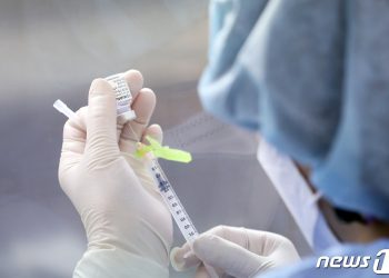 화이자, 12세 미만 아동용 코로나19 백신 임상 시작