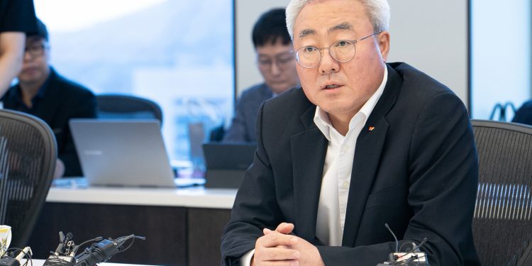 김준 SK이노 사장, 美 배터리 공장 방문…소송 합의 후 처음