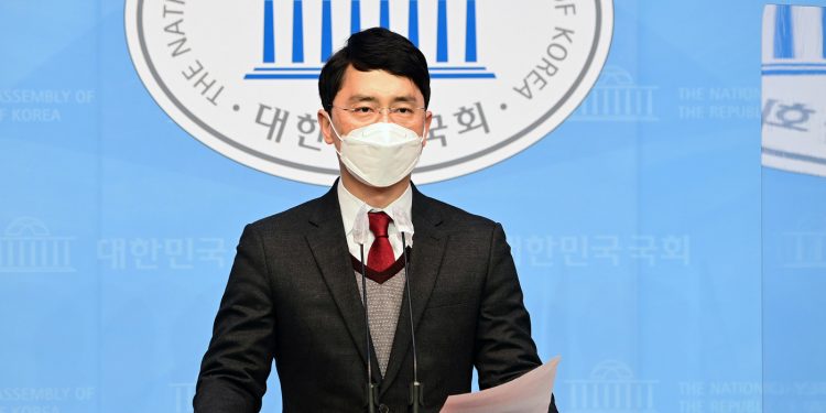 ‘성폭행 의혹’ 김병욱 의원, 무혐의 결정…국민의힘 복당 신청