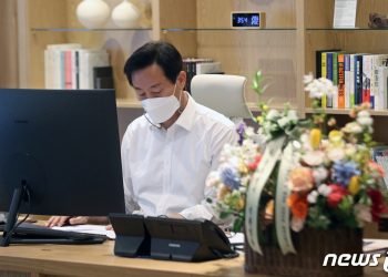 오세훈, 박원순 침대·디지털 시장실 철거