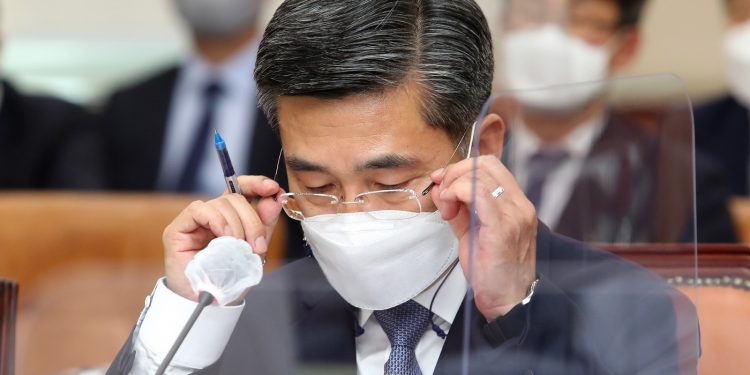 서욱 “천안함은 北 소행…영웅 폄훼 안돼”