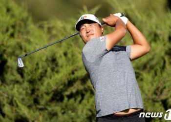 이경훈, 80번째 PGA 투어 경기서 생애 첫 우승 트로피