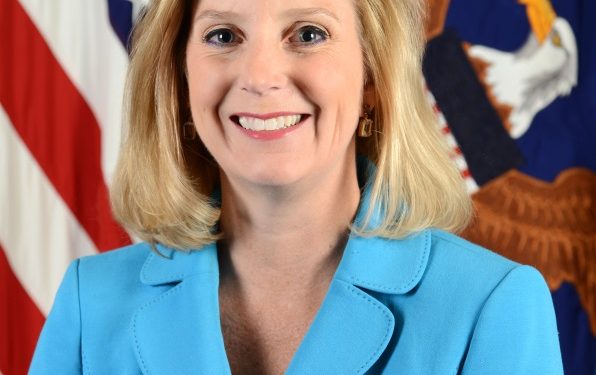 미국 첫 여성 육군장관 지명자 워머스 상원 인준