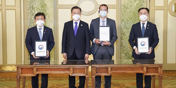 글로벌 백신 생산국된 한국…’백신 기술 자립’도 속도