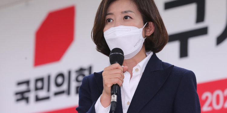 나경원 “최재형·윤석열, 정권 교체 기수..文정권 사람 아니다”