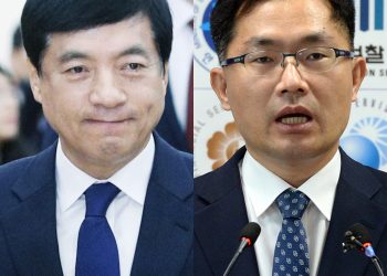 재판받는 검사가 최고위직 승진? 논란 휩싸인 檢