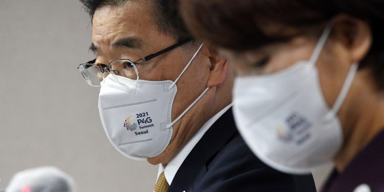 정의용 ‘P4G 평양 지도’ 논란에 “끝까지 못챙긴 실수” 유감 표명