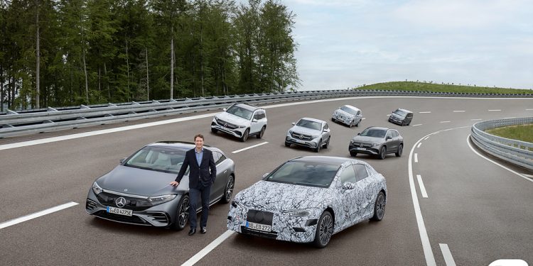 벤츠 “2030년 전 차종 전기차 전환…연구·개발에 54조 이상 투자”