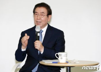 정철승 변호사 “박원순, 강간·강제추행 안했다…성희롱 여부 문제”