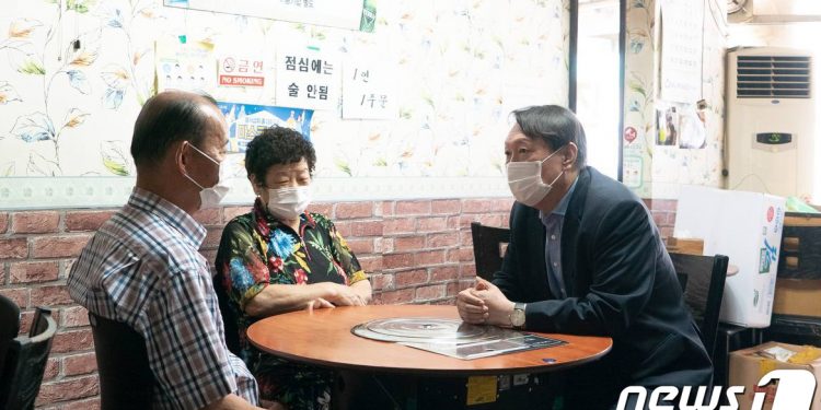 진중권 “내가 만난 윤석열, 김종인과 회동 희망…국힘 입당은 좀”