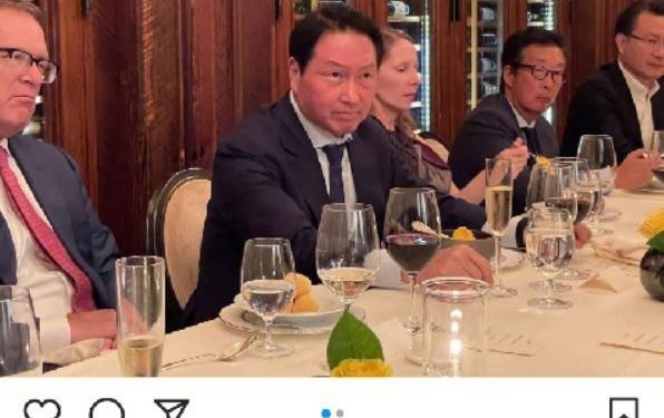 최태원, 두 달 만에 미국 출장…”사업 점검, 네트워크 미팅”