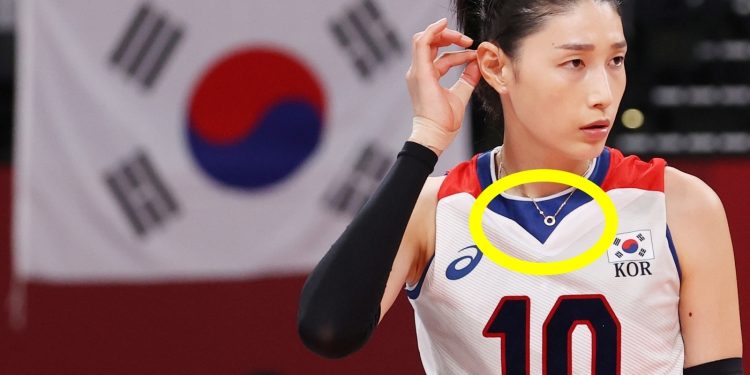 김연경 경기내내 착용한 목걸이 정체는…”팬들이 선물한 금메달”
