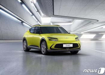 제네시스 첫 전용 전기차 GV60 디자인 최초 공개