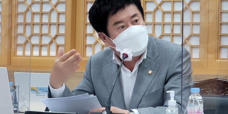 ‘뇌물 혐의’ 정찬민 국민의힘 의원 체포동의안 본회의 가결