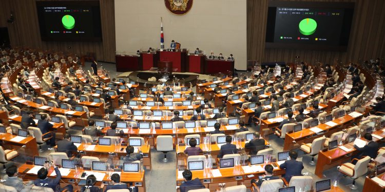재산 8조 美 IT 거물 “자랑스럽게 말한다…나는 한국인이다!”