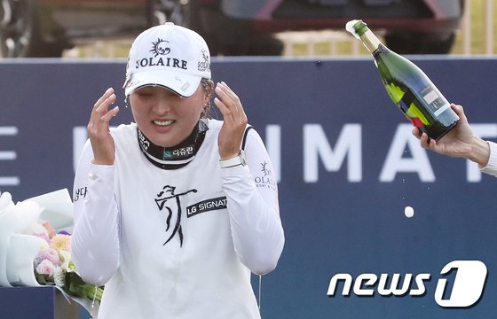 고진영, 4개월 만에 세계 1위 탈환…’BMW 챔피언십 2위’ 임희정, 34위