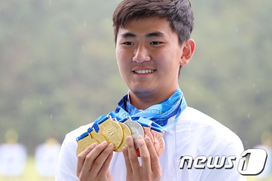김제덕, 양궁대표 1차 선발전 1위…안산, 14위로 통과