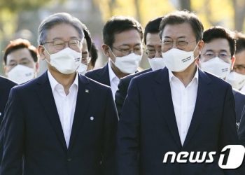 文대통령-이재명, 내일 오전 11시 만남…”선관위 유권해석 받아”(종합)