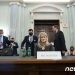 위기의 페이스북…내부 고발에 FTC 조사까지 착수