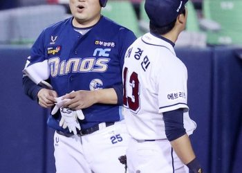 ‘이재학 완봉승’ 제물 된 두산, 4위 수성 빨간불…키움 턱밑 추격(종합)