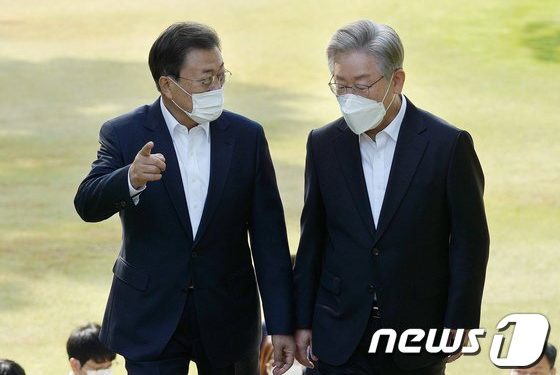 이재명, 11월 방미 타진…”美, 이재명 알고 싶어해”