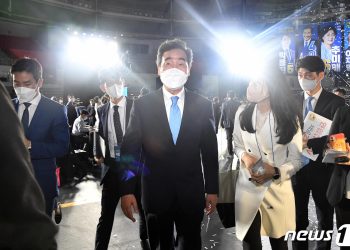 “민심 바뀌었다, 결선투표 해야”…이낙연 고배에 호남 지지자들 낙담