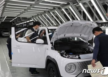 캐스퍼 출시 2개월…주문 폭주에 생산라인 신바람