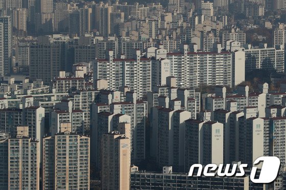 꼿꼿한 호가에 매수세 ‘미지근’…수도권 아파트 매물 40여일 만에 20% ↑