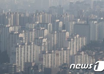 “너무 오른 신축, 더 오를 구축”…노후 아파트가 상승률 앞질렀다