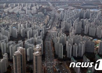 서울 주택 평균가 9억원 첫 돌파…아파트 12억3000여만원