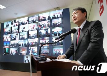 윤석열, 실언 논란에 “받아들이기 어려운 표현 했다면 정치인 책임”