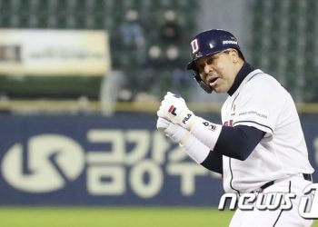 [WC] ‘LG 나와라’…막강 화력 앞세운 두산, 준PO 진출