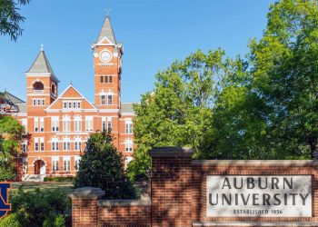 어번대, 2022년 가을학기 수강신청 4만명 돌파