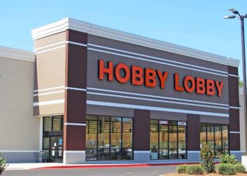 하비 로비, 최저임금 시간당 18달러 50센트로 인상