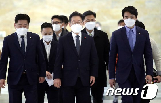 이재명, 열린민주당 토크콘서트 참석…’통합·개혁 힘 싣기’