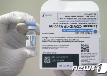 美 CDC, ‘혈소판 감소 부작용’ 얀센 백신 지속 여부 고심