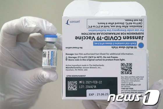 美 CDC, ‘혈소판 감소 부작용’ 얀센 백신 지속 여부 고심