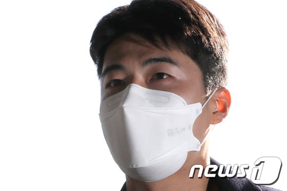 기성용, ‘성폭력 의혹’ 대질조사 종료…”빠른 결론 기대”