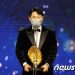 양의지, 첫 지명타자 골든글러브 수상…최정은 7번째 황금장갑