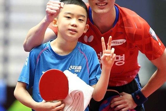 11살 ‘밤톨머리’ 탁구 유망주 이승수, 성인 선수 꺾고 32강 진출 대이변