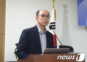 한국게임학회 “P2E게임으로 돈 번다고?…게임사만 돈 번다” 쓴소리