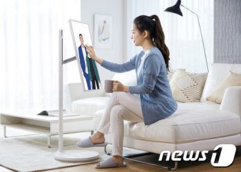 스크린의 경계가 무너진다…고정관념 벗은 TV