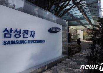 삼성전자, 지난해 반도체 매출 760억달러 ‘1위 탈환’