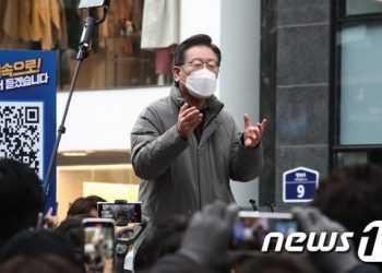 이재명 “TV토론서 김건희 얘기 안 해…尹, 방어 안 해도 돼”