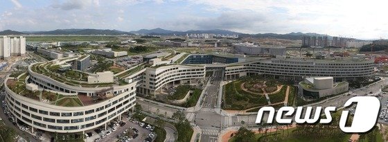 정부 “EU 불허 결정 아쉬워…조선업계 영향은 제한적”